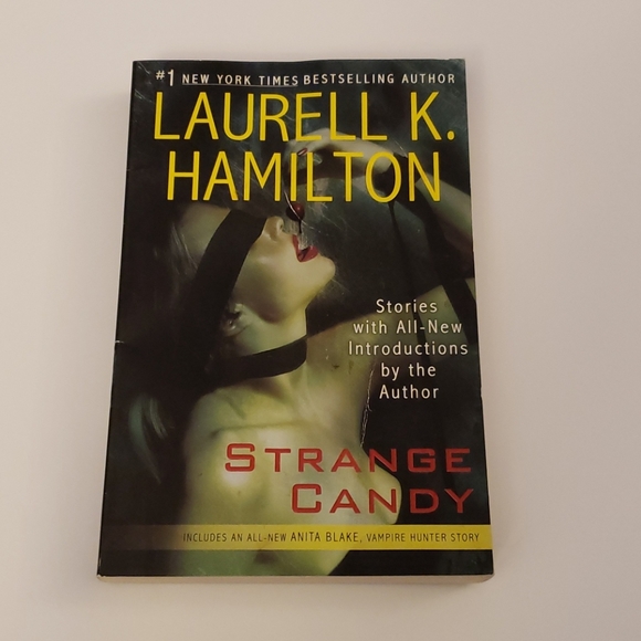 Laurell K. Hamilton, Strange Candy